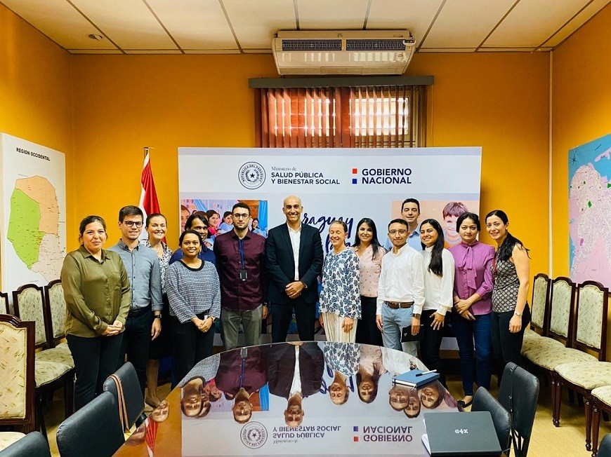 The SRAP team with INCAN professionals in Paraguay.
